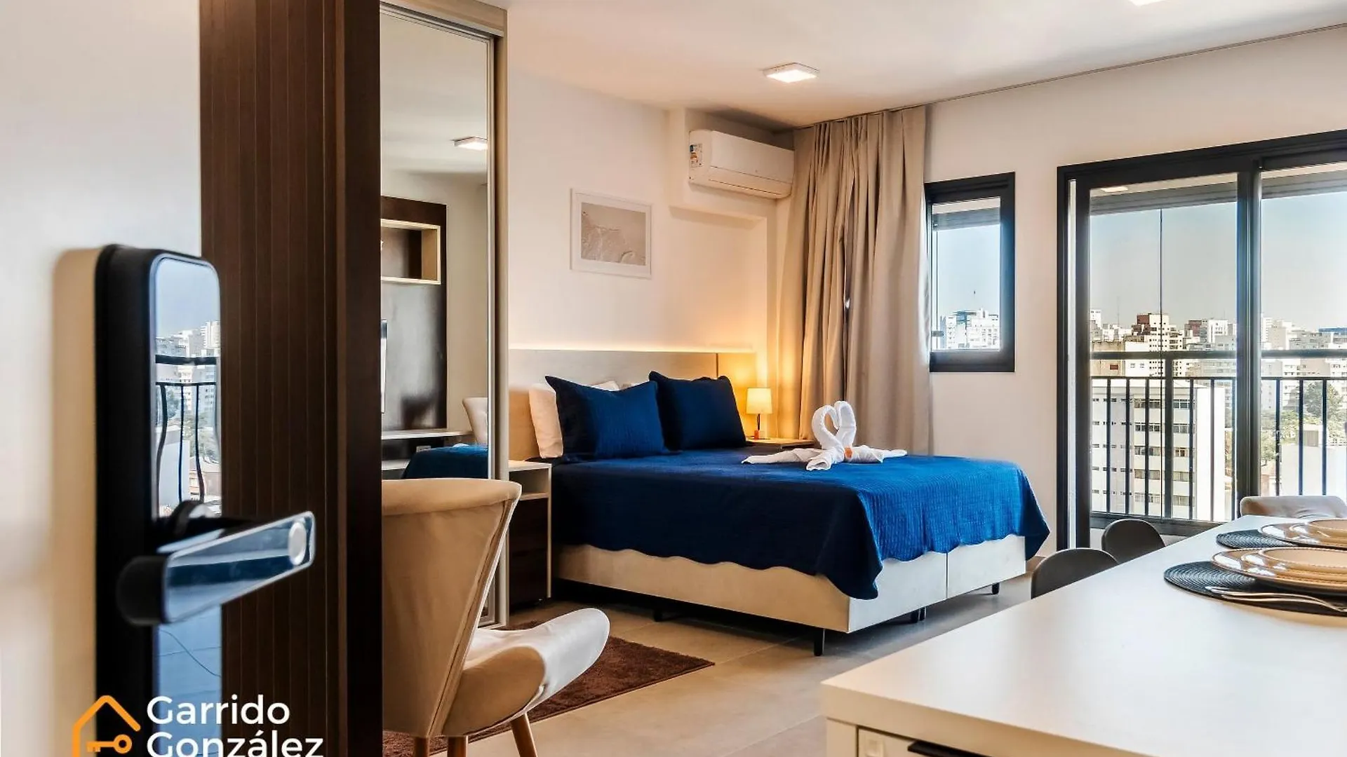 Studio Is Consolacao 23º Andar - Rooftop C/Jacuzzi Apartment Sao Paulo 0*,  Brazil