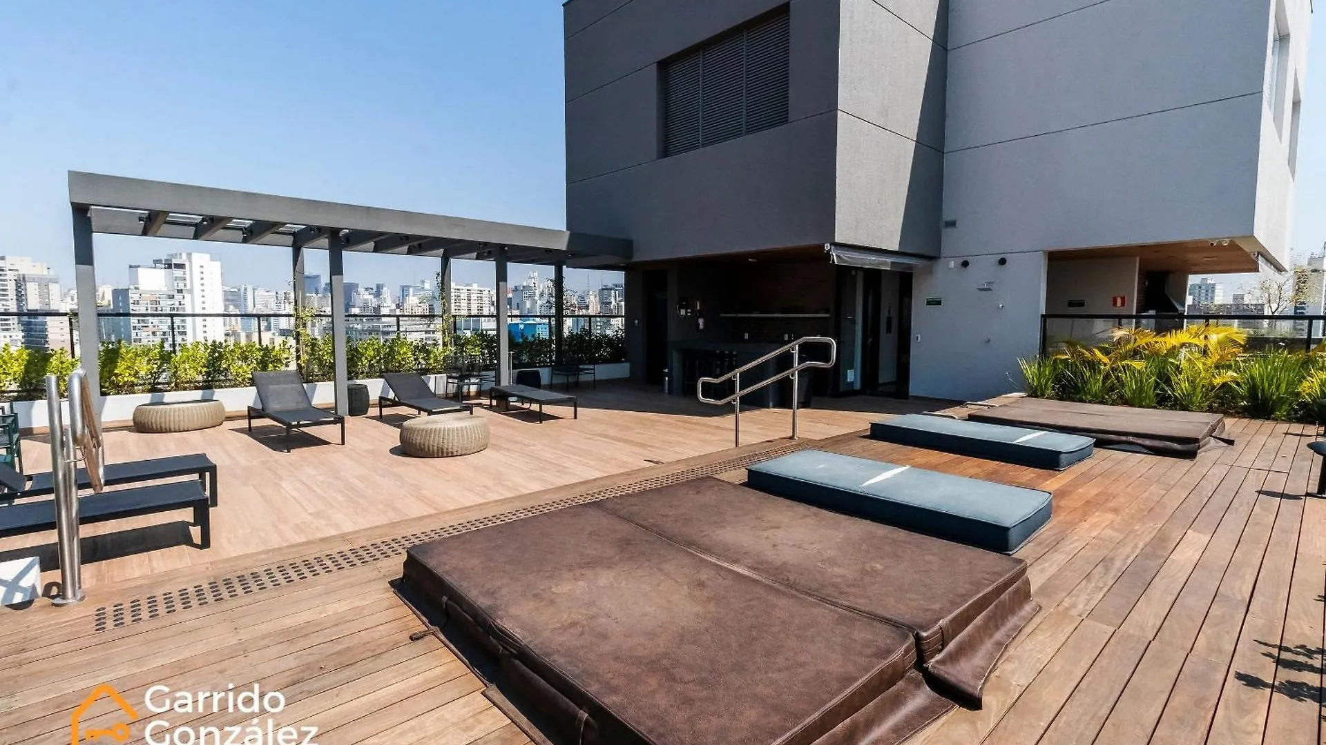 Studio Is Consolacao 23º Andar - Rooftop C/Jacuzzi Apartment Sao Paulo